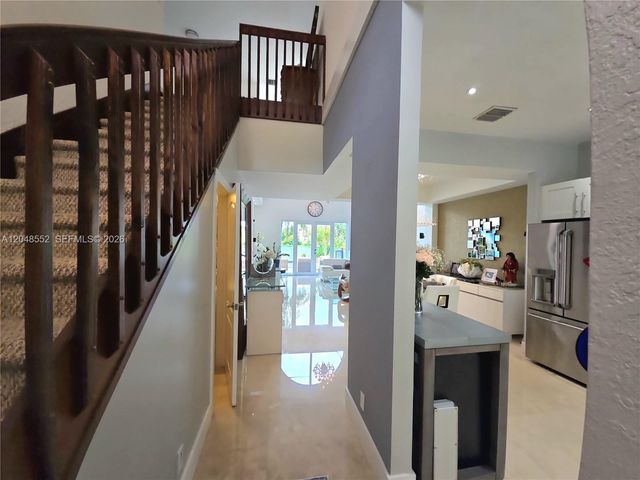 783 NE 195th St 0, Miami, FL 33179
