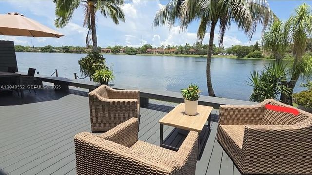 783 NE 195th St 0, Miami, FL 33179