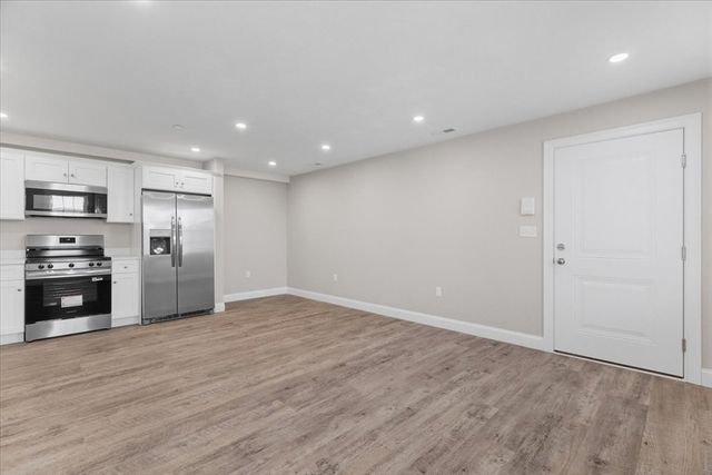 202 Central Street A, Avon, MA 02332