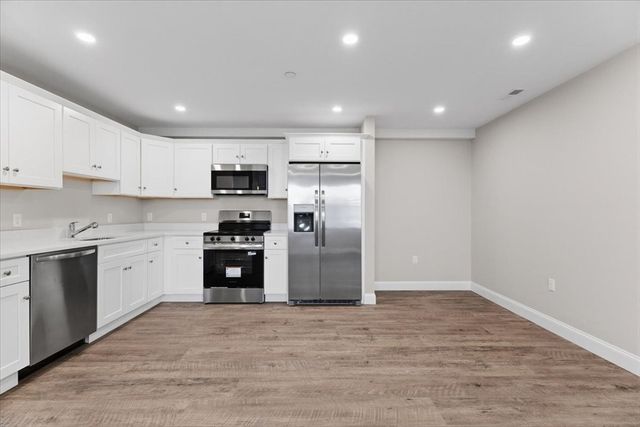 202 Central Street A, Avon, MA 02332