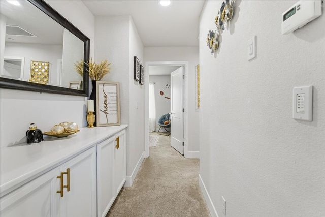 1711 Bella Lago Dr, Stockton, CA 95206