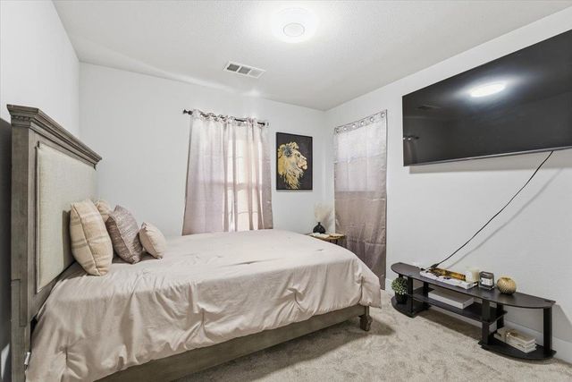 1711 Bella Lago Dr, Stockton, CA 95206