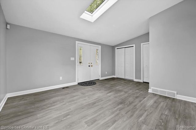5139 W Outer Drive, Detroit, MI 48235