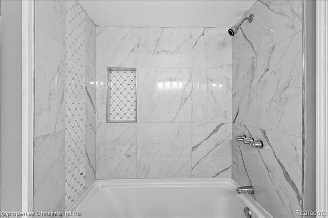 5139 W Outer Drive, Detroit, MI 48235