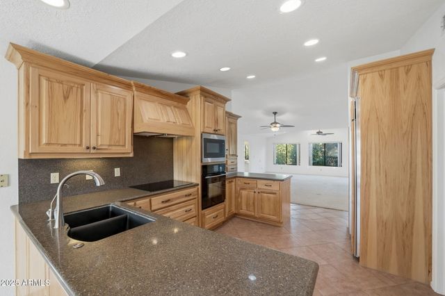 2770 LEISURE WORLD --, Mesa, AZ 85206