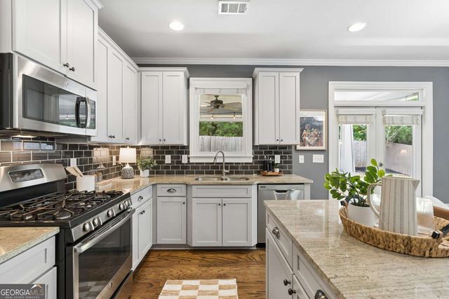 550 Glenaire Walk SE, Atlanta, GA 30316
