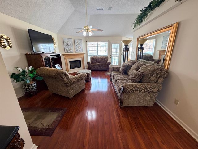 4680 SUN RIDGE DR, Memphis, TN 38128