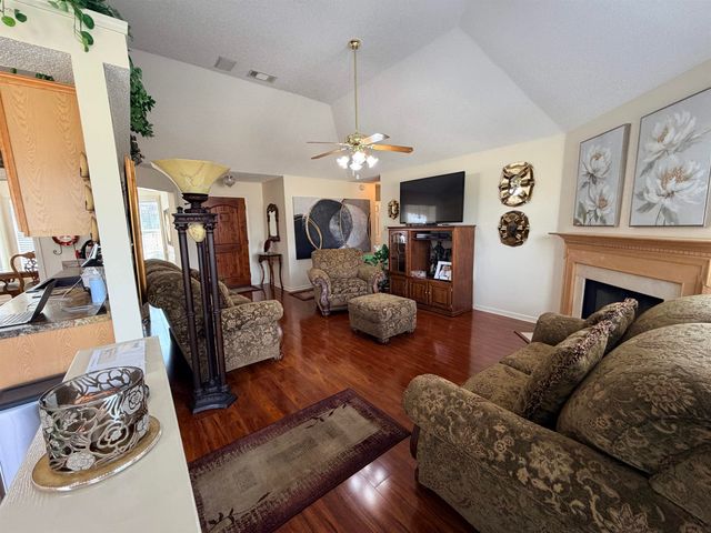 4680 SUN RIDGE DR, Memphis, TN 38128