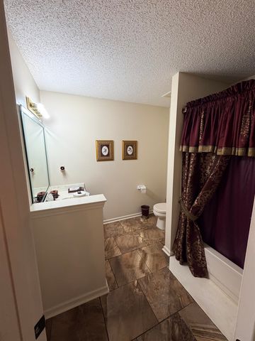 4680 SUN RIDGE DR, Memphis, TN 38128