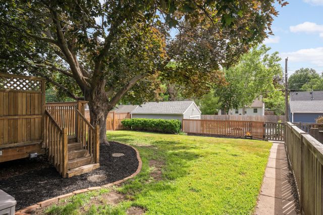 6033 Washburn Avenue S, Minneapolis, MN 55410