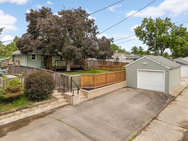 6033 Washburn Avenue S, Minneapolis, MN 55410