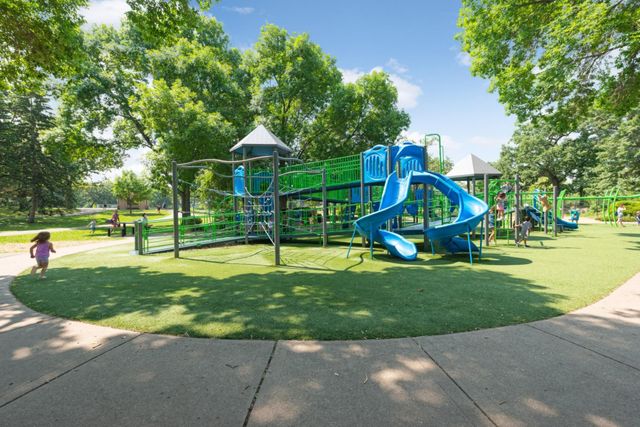 6033 Washburn Avenue S, Minneapolis, MN 55410