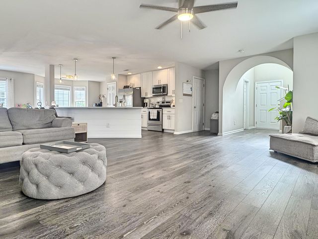 4501 Farm Lake Dr., Myrtle Beach, SC 29579