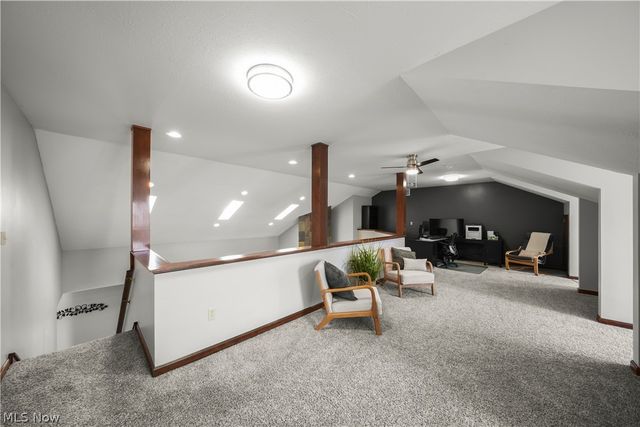 440 Kimberly Drive, Aurora, OH 44202