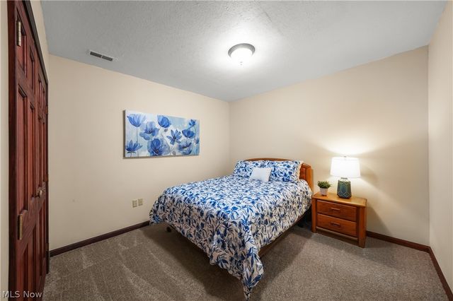 440 Kimberly Drive, Aurora, OH 44202