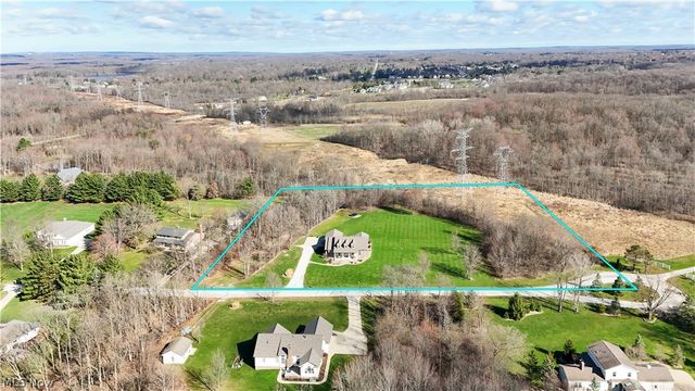 440 Kimberly Drive, Aurora, OH 44202