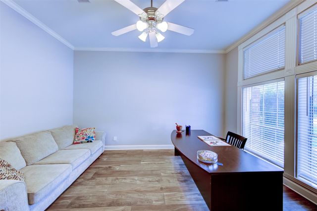 2901 Harvest Hill Drive, Friendswood, TX 77546