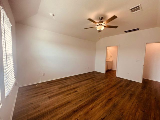 678 Silver Springs, Kyle, TX 78640