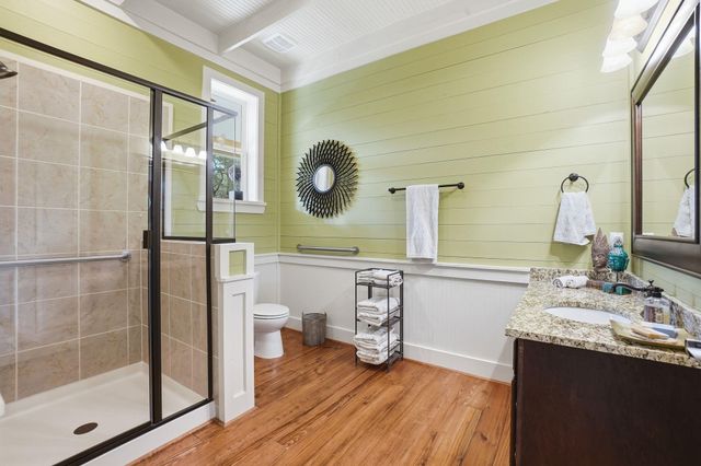 130 Canyon Oaks DR, Wimberley, TX 78676
