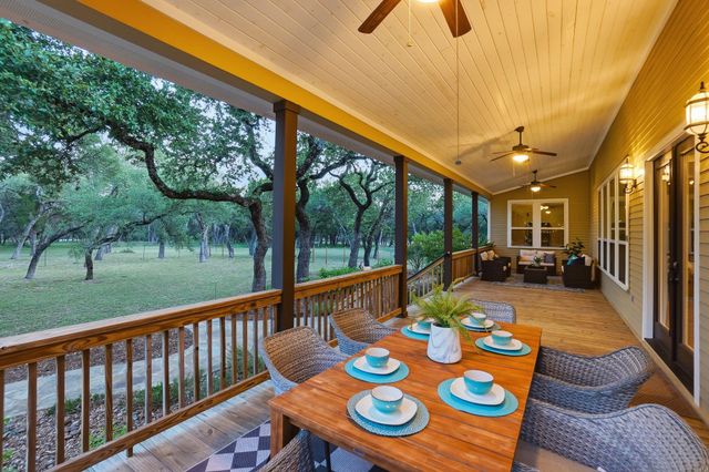 130 Canyon Oaks DR, Wimberley, TX 78676
