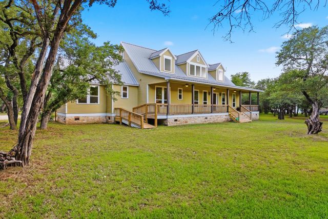 130 Canyon Oaks DR, Wimberley, TX 78676