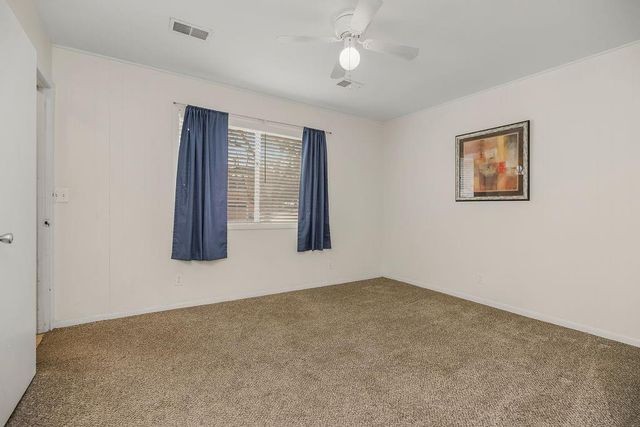 4542 W 50th Street, Roeland Park, KS 66205