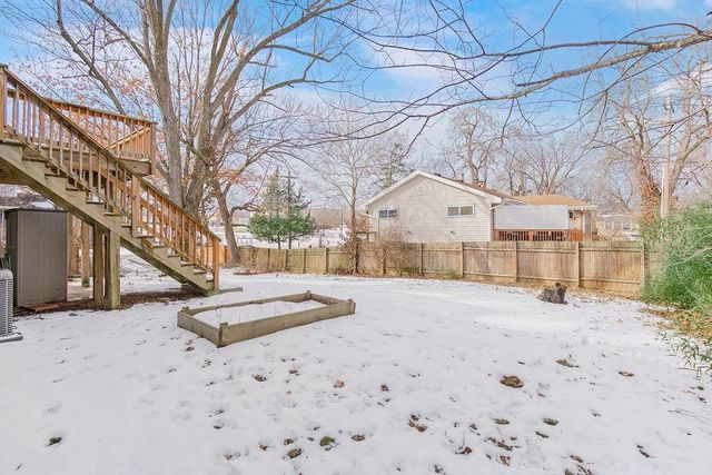 4542 W 50th Street, Roeland Park, KS 66205