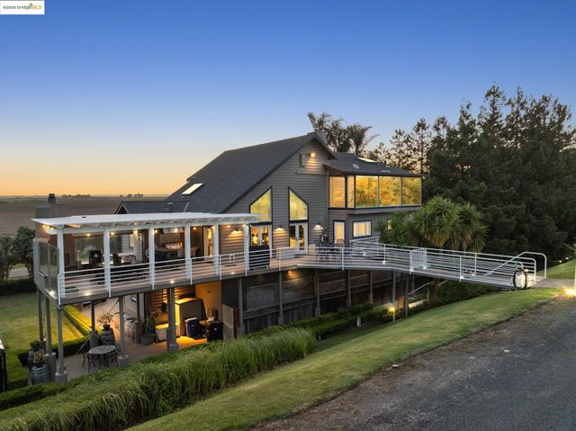 17035 TERMINOUS RD, Isleton, CA 95641