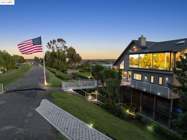 17035 TERMINOUS RD, Isleton, CA 95641