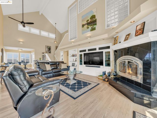 17035 TERMINOUS RD, Isleton, CA 95641