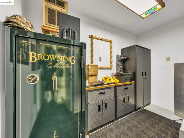 17035 TERMINOUS RD, Isleton, CA 95641