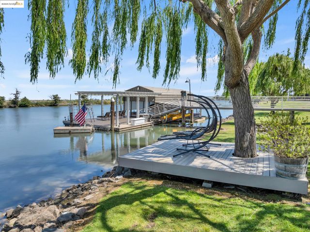 17035 TERMINOUS RD, Isleton, CA 95641