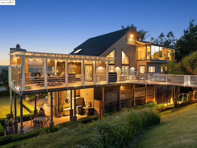 17035 TERMINOUS RD, Isleton, CA 95641