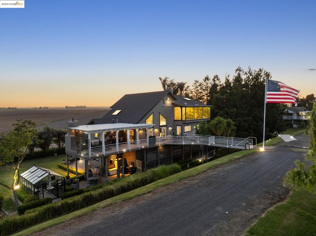 17035 TERMINOUS RD, Isleton, CA 95641