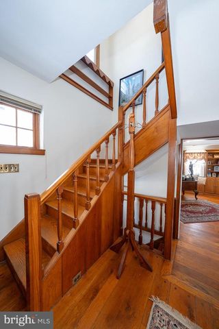 29 ROSELAWN AVE, Lansdowne, PA 19050