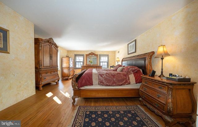 29 ROSELAWN AVE, Lansdowne, PA 19050