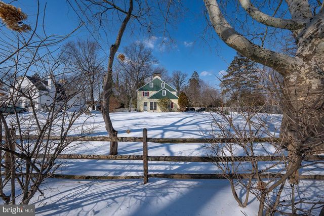 29 ROSELAWN AVE, Lansdowne, PA 19050