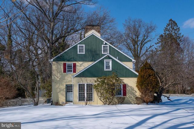 29 ROSELAWN AVE, Lansdowne, PA 19050