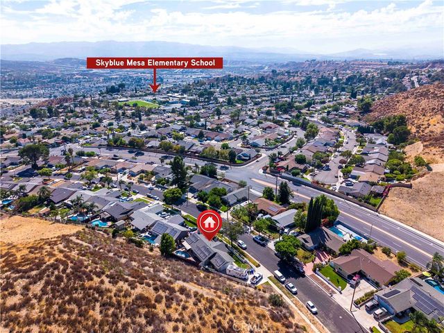 28236 Hot Springs, Canyon Country, CA 91351