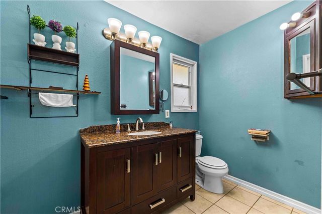 28236 Hot Springs, Canyon Country, CA 91351