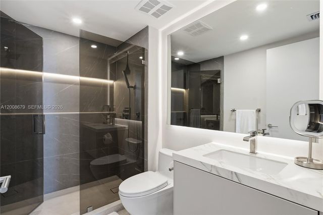 17875 Collins Avenue 3906, Sunny Isles Beach, FL 33160
