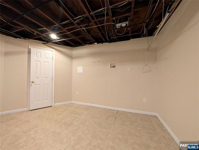 637 8th Street 1, Lyndhurst, NJ 07071