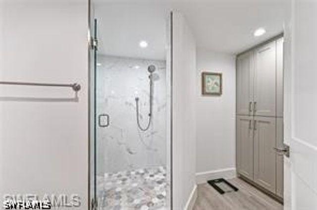 360 Horse Creek DR 107, Naples, FL 34110