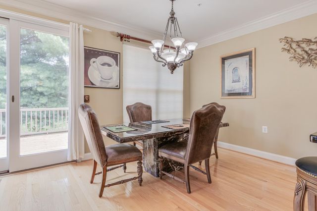 1010 MONROE DR, Warwick, PA 18974