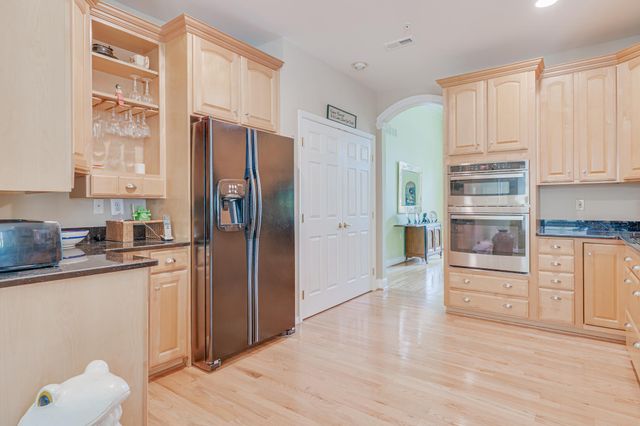 1010 MONROE DR, Warwick, PA 18974