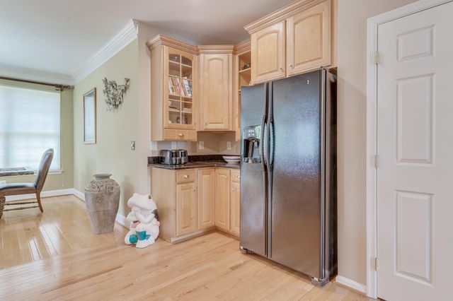 1010 MONROE DR, Warwick, PA 18974