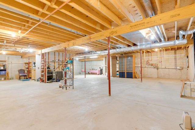 1010 MONROE DR, Warwick, PA 18974