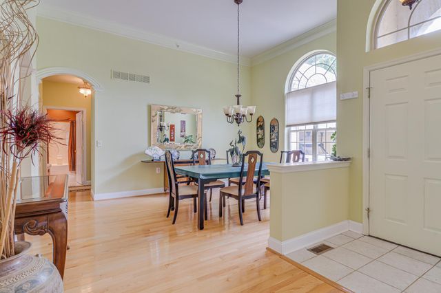1010 MONROE DR, Warwick, PA 18974