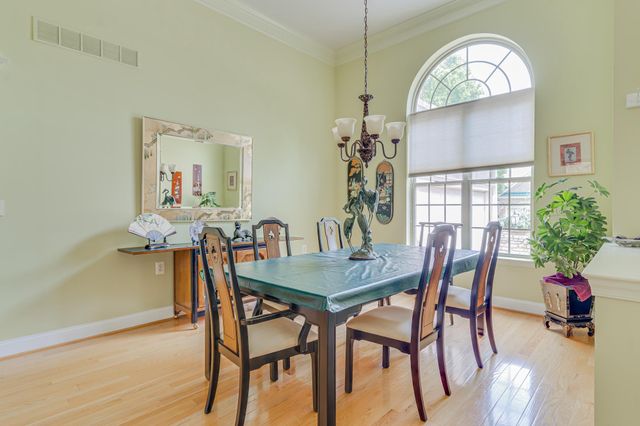1010 MONROE DR, Warwick, PA 18974
