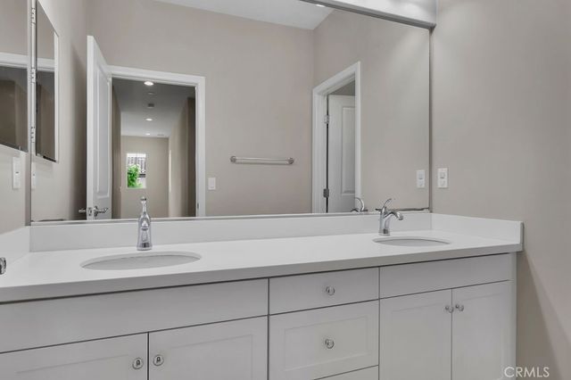 89 Devonshire, Irvine, CA 92620